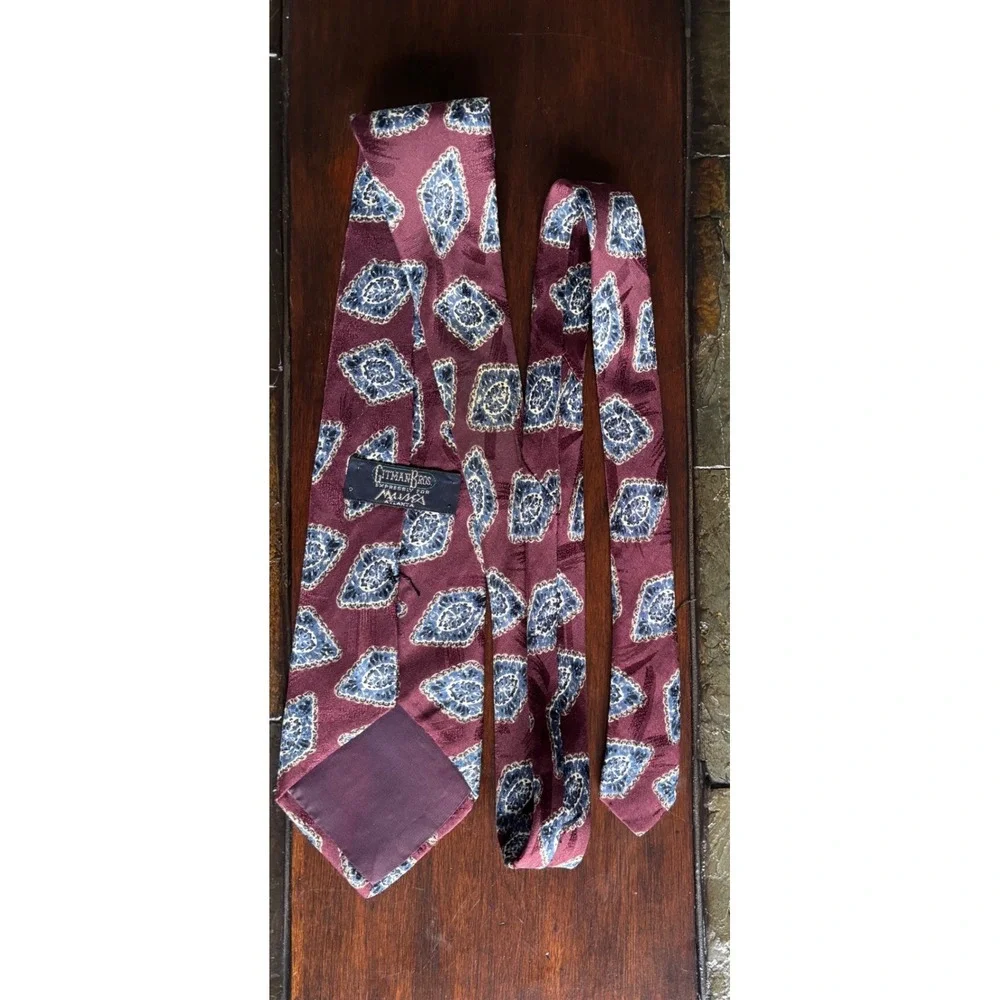 Gitman Bros for MUSA Men's Silk Neck Tie Maroon Blue Diamond Pattern USA Vintage